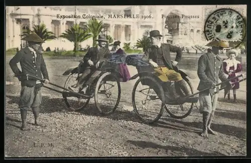 AK Marseille, Exposition Coloniale 1906, Pousses Pousses, Rikschafahrer bringen Gäste zur Ausstellung