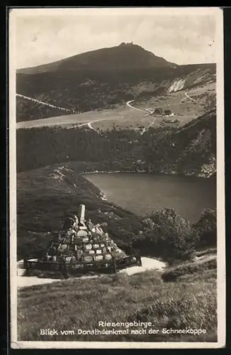 AK Riesengebirge, Blick vom Donathdenkmal nach der Schneekoppe