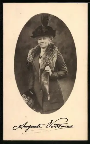 AK Kaiserin Auguste Victoria Königin von Preussen mit edlem Pelz und Hut