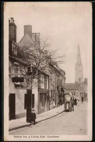 AK Grantham, Beehive Inn, A Living Sign