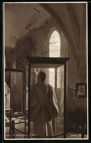 AK Beaulieu, Abbey
