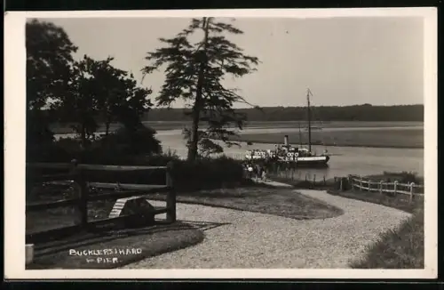 AK Buckler`s Hard, Pier