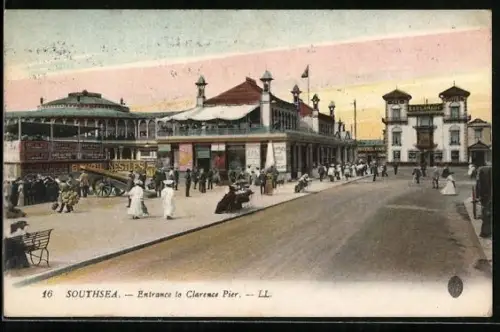 AK Southsea, Entrance to Clarence Pier