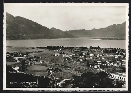 AK Tenero /Lago Maggiore, Ortspanorama mit Pension Motta und Bahnhof aus der Vogelschau
