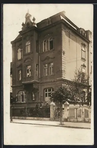 Foto-AK Weimar / Thüringen, Jugendstil-Stadthaus, Totalansicht