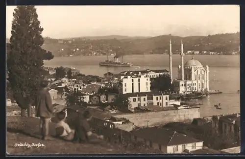 AK Istanbul, Ortaköy, Bosfor