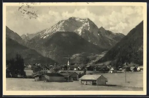 AK Mayrhofen, Ortspartie mit Grünberg