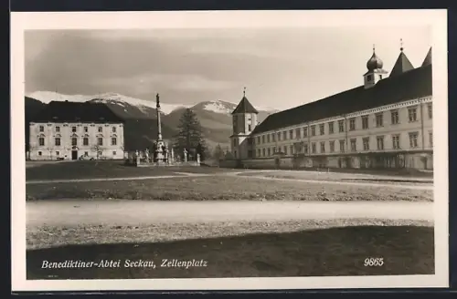 AK Seckau, Benediktiner-Abtei, Zellenplatz