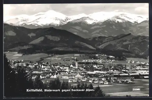 AK Knittelfeld /Steiermark, Totalansicht gegen die Seckauer Alpen
