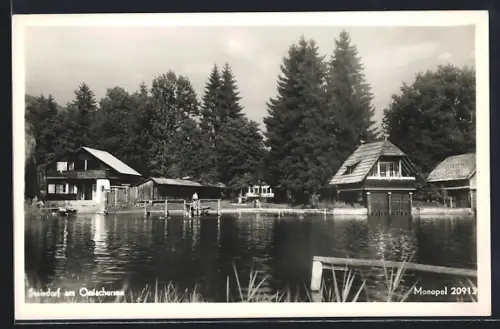AK Steindorf am Ossiachersee, Badestelle und Bootshäuser