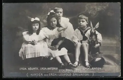 AK Kinder des Erzh. Leopold Salvator mit Kaninchen und Osterhase