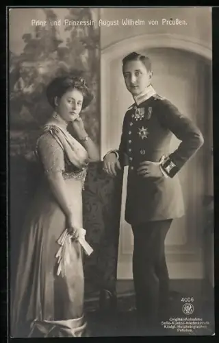 AK Prinz und Prinzessin August Wilhelm von Preussen, Portrait