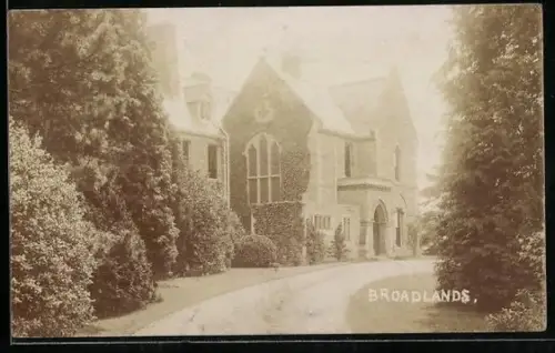 AK Broadlands, Park View