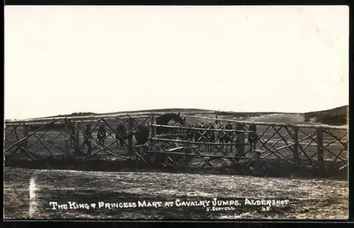 AK Aldershot, The King and Princess Mary at Cavalry Jumps