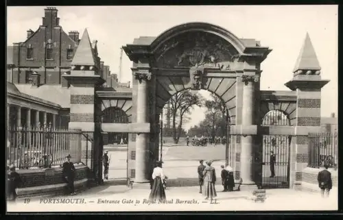 AK Portsmouth, Entrance to Royal Naval Barracks