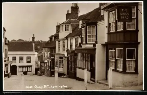 AK Lymington, Quay Hill