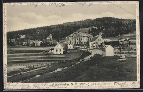 AK Mönichkirchen /N.-Ö., Ortsansicht vom Feldweg aus