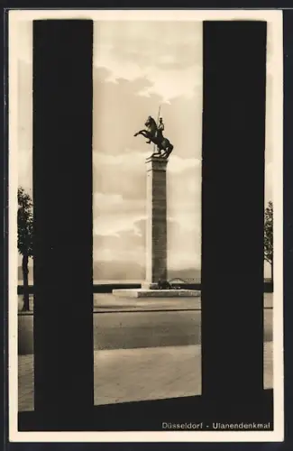AK Düsseldorf, Ulanendenkmal