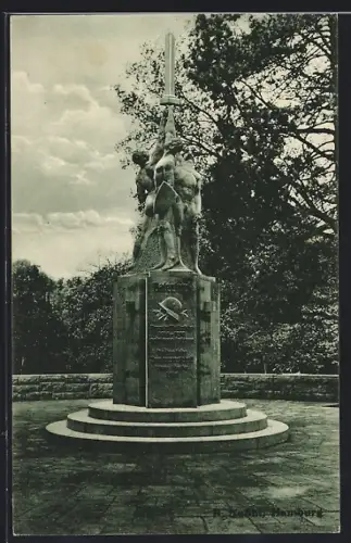 AK Coburg, Denkmal für die im Weltkriege Gefallenen der Deutschen Landsmannschaft