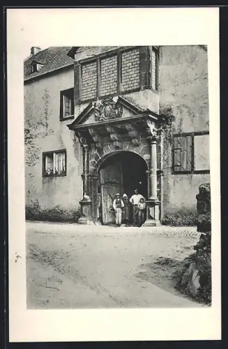 AK Alken /Mosel, Renaissance-Tor im Schloss Alken