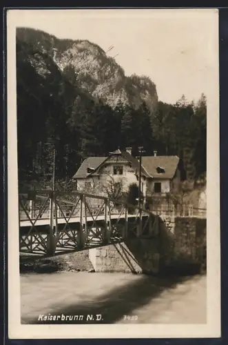AK Kaiserbrunn /N. D., Dependence mit Brücke