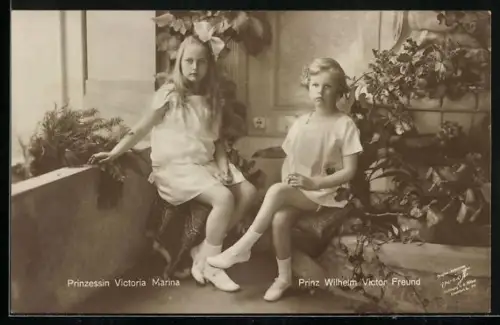 AK Prinzessin Victoria Marina und Prinz Adalbert von Preussen