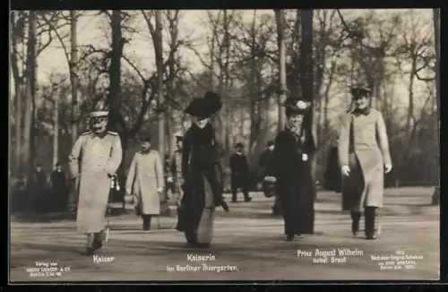 AK Berlin, Kaiser Wilhelm II. mit der Kaiserin und Prinz August Wilhelm im Thiergarten