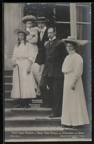 AK Prinz August Wilhelm mit Braut, Prinz Harald von Dänemark mit Braut und Prinzessin Margarethe