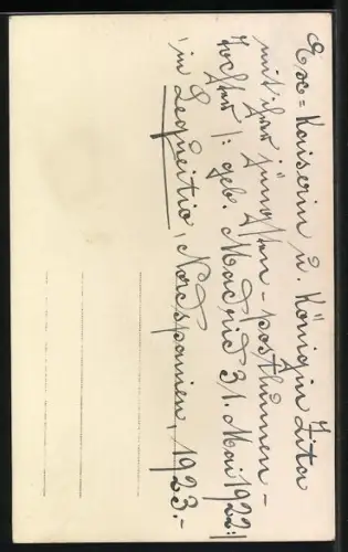 AK Kaiserin Zita von Österreich mit Kind auf dem Arm