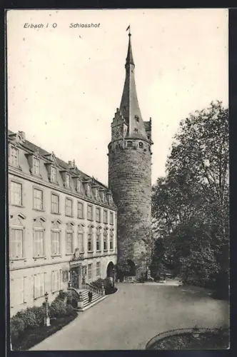 AK Erbach i. O., Schlosshof mit Turm