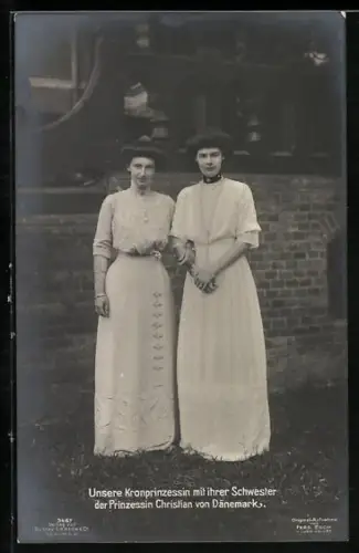 AK Kronprinzessin Cecilie mit ihrer Schwester der Prinzessin Christian von Dänemark