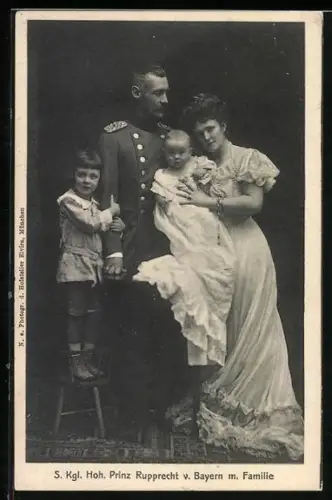 AK Portrait Kronprinz Rupprecht von Bayern mit Familie