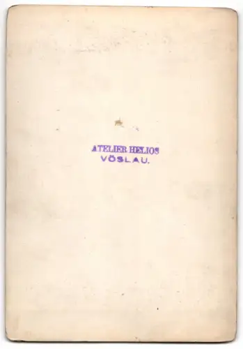 Fotografie Atelier Helios, Vöslau, junge Schauspielerin als Trompeter von Säckingen im Kostüm