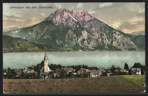 AK Altmünster, Blick über den Ort zum Traunstein