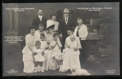 AK Familienporträt Grossherzogin-Mutter Anastasia, Grossherzog von Mecklenburg-Schwerin & Prinz Christian von Dänemark