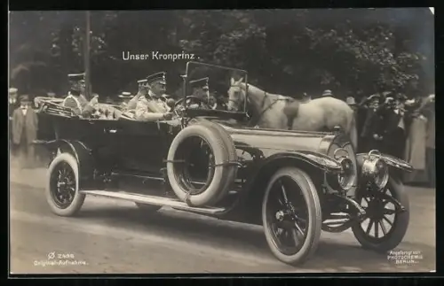 AK Kronprinz Wilhelm von Preussen im Auto fahrend