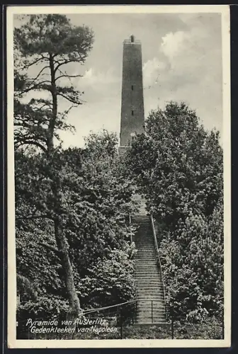 AK Doorn, Pyramide van Austerlitz, Gedenkteeken van Napoleon