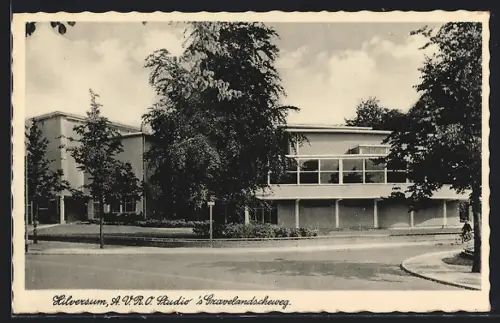 AK Hilversum, A. V. R. O. Studio `s Gravelandscheweg