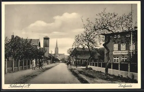 AK Suhlendorf, Strassenpartie, Frau mit Fahrrad