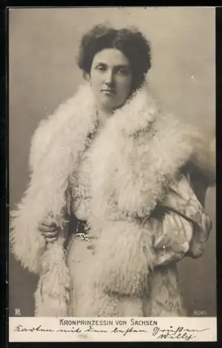 AK Luise von Toskana, von Sachsen, mit Schaffell