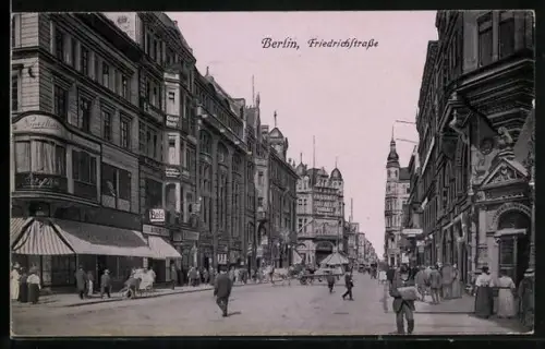 AK Berlin, Friedrichstrasse, Strassenszene, Geschäftsgebäude, Passanten