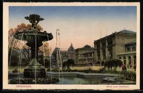 AK Hannover, Blick zum Bahnhof und Brunnen