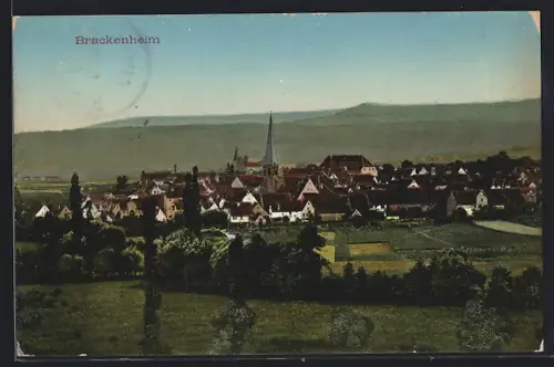 AK Brackenheim, Stadtansicht mit Kirche und umliegender Landschaft