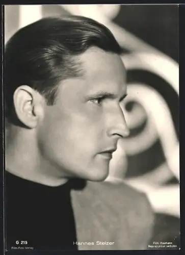 AK Schauspieler Hannes Stelzer mit gegeltem Haar