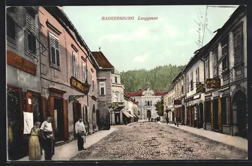 AK Radkersburg, Passanten in der Langgasse