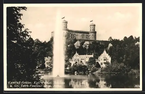 AK Kamenz /Schles., Kgl. Prinzl. Schloss und Gr. Teich-Fontäne