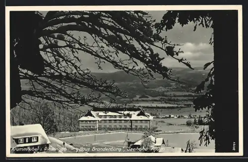 AK Krummhübel i. Riesengeb., Gasthaus Brandenburg im Winter