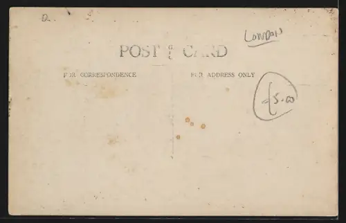 AK London, Embankment and River Thames