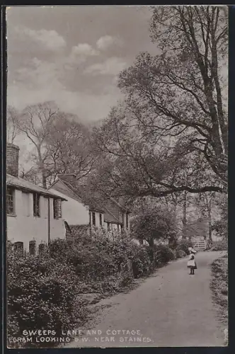 AK London, Sweeps Lane and Cottage, Egham looking S. W. near Staines