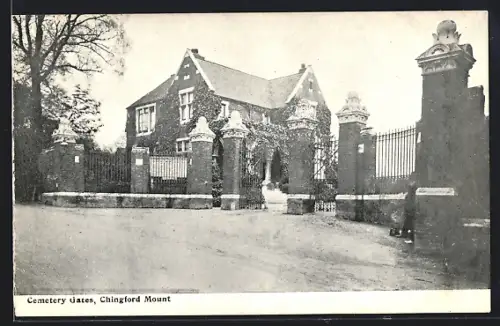 AK Chingford Mount, Cemetery Gates